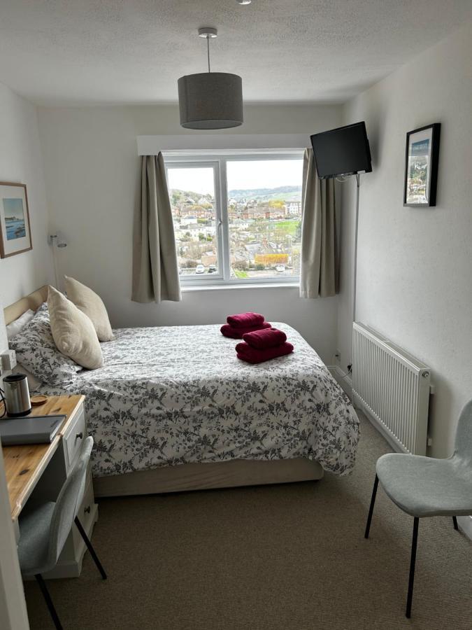 Lucerne Bed and Breakfast Lyme Regis Eksteriør billede