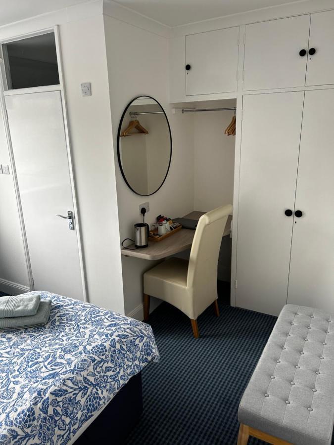 Lucerne Bed and Breakfast Lyme Regis Eksteriør billede